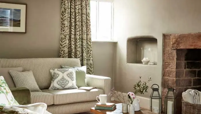 Rue Linen