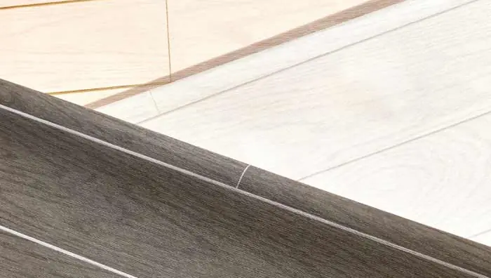 Vinyl Shiplap