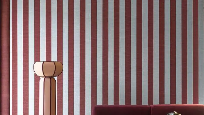 Casamance Rayures wallpapers featuring elegant stripes, linen textures and raffia-inspired contemporary wallcoverings