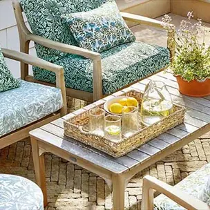 Indoor Outdoor Weaves
