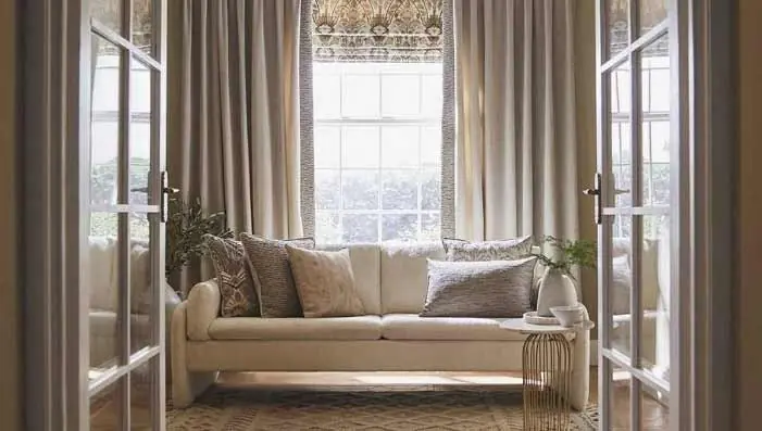 Luxoria