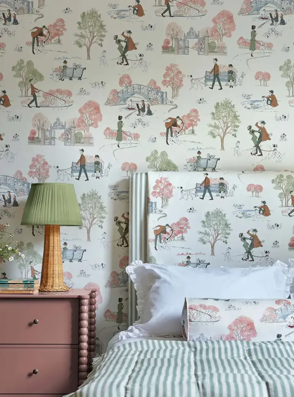 Sanderson 101 Dalmatians Wallpaper