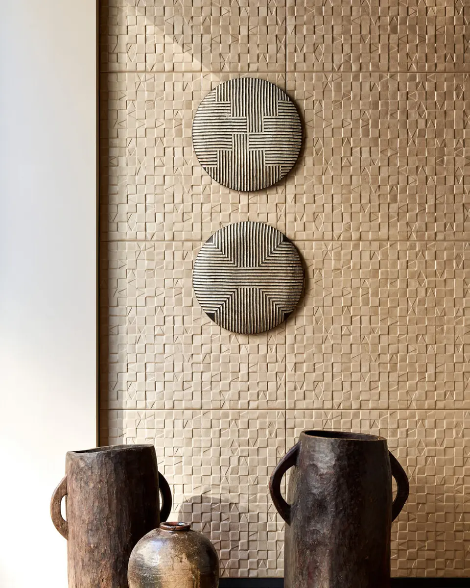 Arte Adobe 3D textured wallcovering in latte with circular wall art
