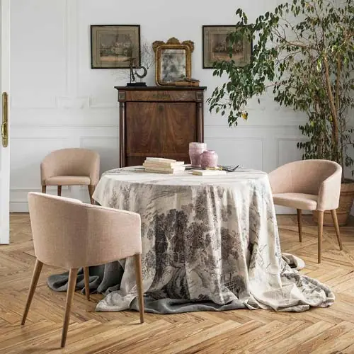 Coordinated Tablecloth
