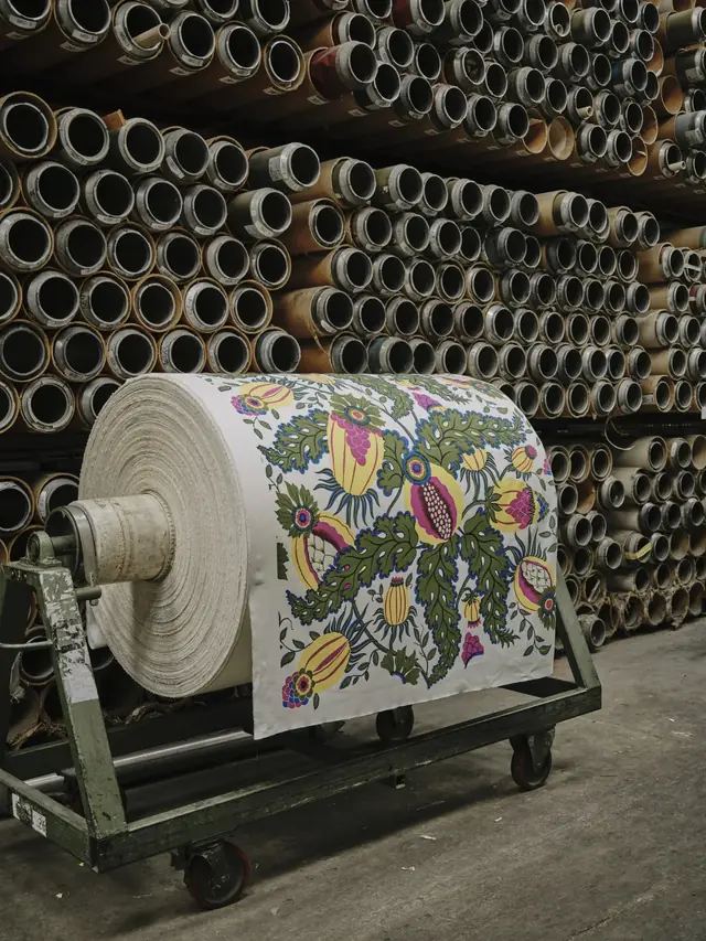 Christopher Farr Cloth patterned textile during fabric production
