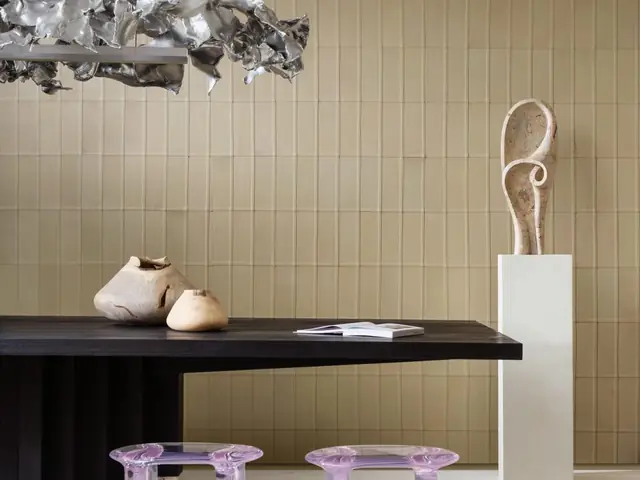Textured designer wallcovering in a modern kitchen interior