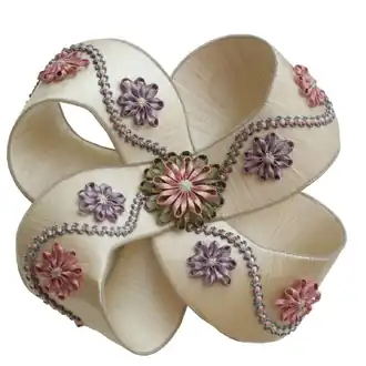 6.5" Le Musee Silk Bow 975-32630-654