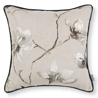 Saphira Embroidery RC736-02