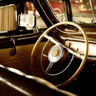 The Old Car R11441
