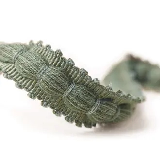 Thornborough Bobble Braid 237354