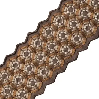 Queen Bee Embroidered Border BT-59583-04