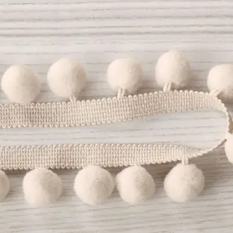 Pom Pom Braid Snow T79-01
