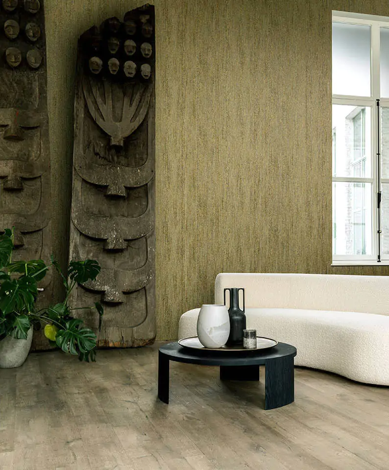 Sculpture Focal Point Against Escama Wallcovering from Arte