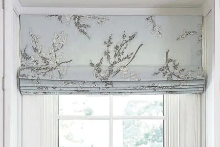 Blinds with floral print