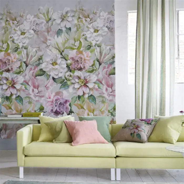 Jardin Botanique Wallpaper in Peony by Designers Guild